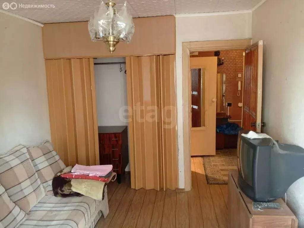 2-комнатная квартира: Шебекино, улица 50 лет Октября, 2А (42.3 м) - Фото 1