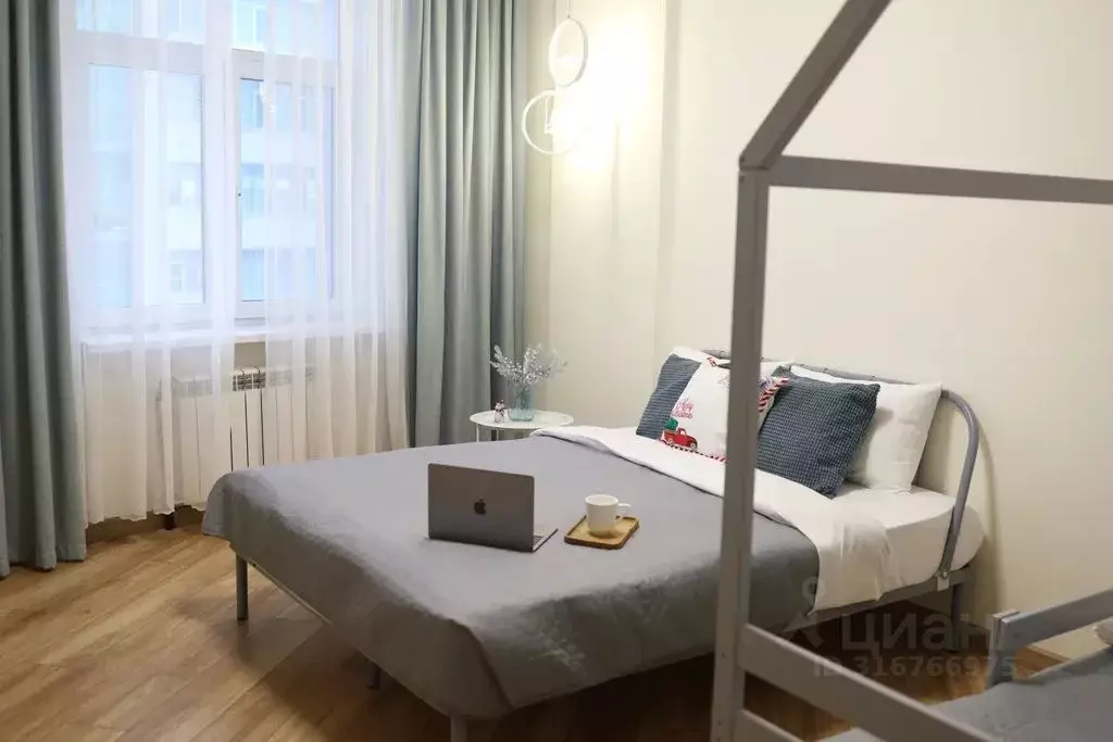3-к кв. Татарстан, Казань ул. Оренбургский Тракт, 24В (97.0 м) - Фото 1