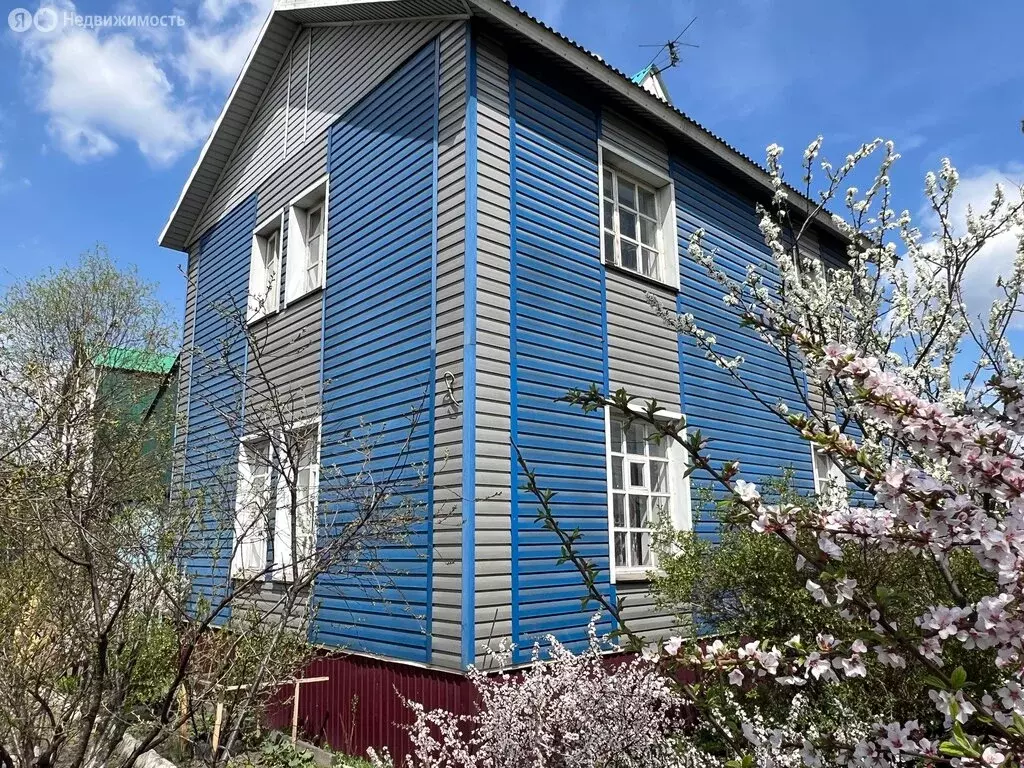 Дом в Иркутск, Почтамтская улица, 6 (100 м) - Фото 0