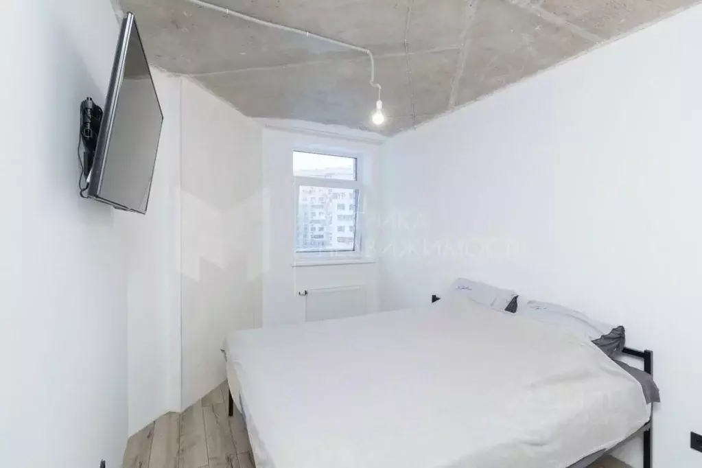 1-к кв. Тюменская область, Тюмень ул. Первооткрывателей, 2 (39.6 м) - Фото 1