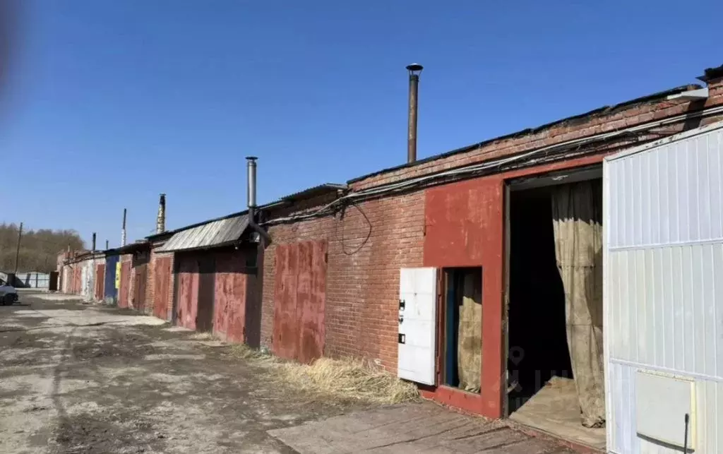 Гараж в Омская область, Омск пос. Амурский, ул. Багратиона, 110 (30 м) - Фото 1