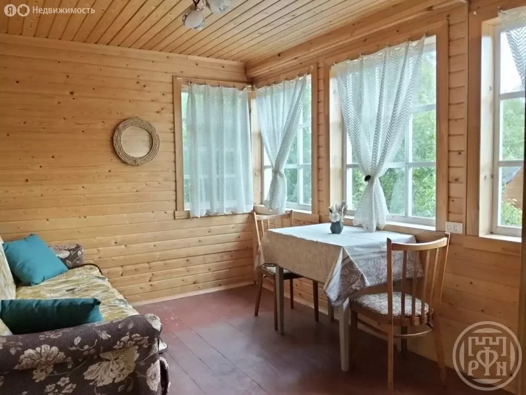Дом в Морозовское городское поселение, Р-21 Кола, 38-й километр (80 м) - Фото 1