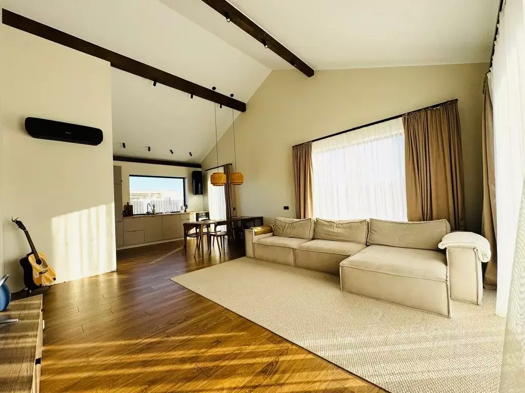 Дом в Ленинградская область, Гатчинский муниципальный округ, д. Мины ... - Фото 1