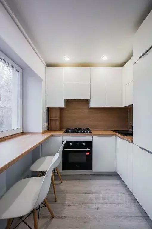 2-к кв. Свердловская область, Екатеринбург ул. Народной Воли, 76 (44.3 ... - Фото 1