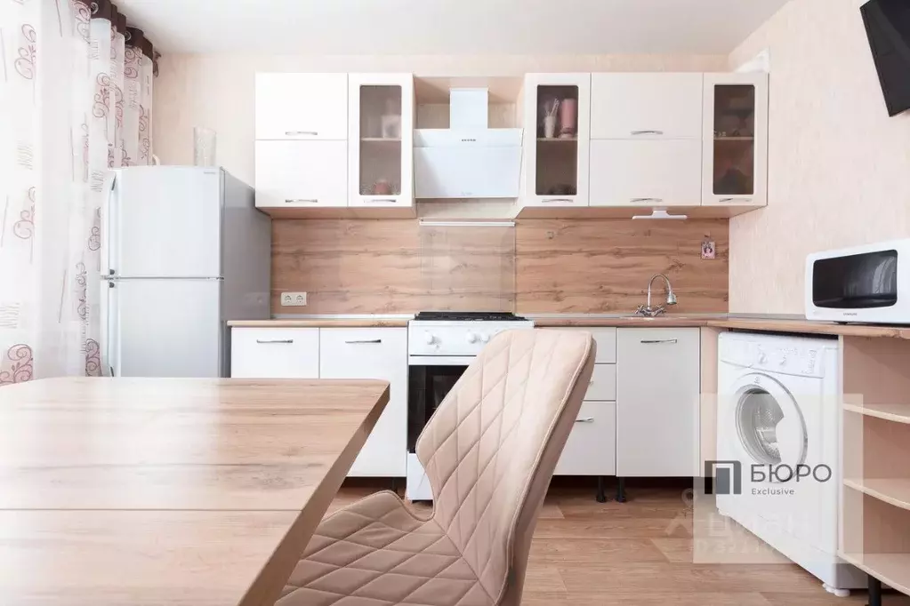 1-к кв. Волгоградская область, Волжский Оломоуцкая ул., 18 (35.9 м) - Фото 0