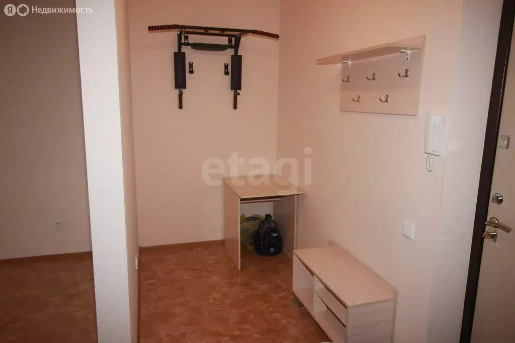 Квартира-студия: Челябинск, улица Агалакова, 58 (44.9 м) - Фото 1