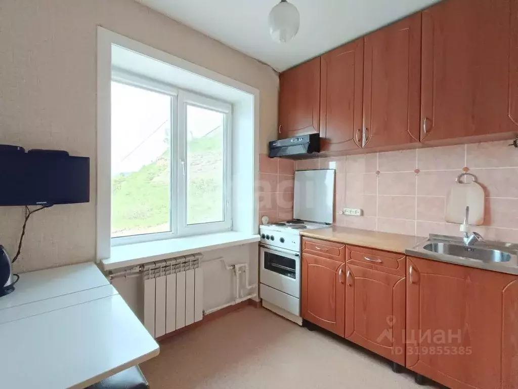 3-к кв. Сахалинская область, Холмск ул. Крузенштерна, 4А (56.4 м) - Фото 1