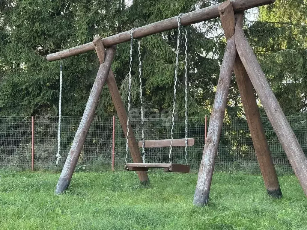 Дом в Псковская область, Печорский муниципальный округ, д. Павлово  ... - Фото 0