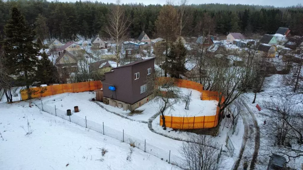 Дом в Ленинградская область, Ломоносовский район, Лебяженское ... - Фото 1