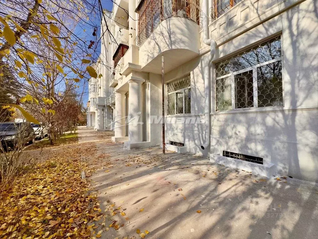 2-к кв. Крым, Симферополь пер. Киевский, 39А (62.0 м) - Фото 0