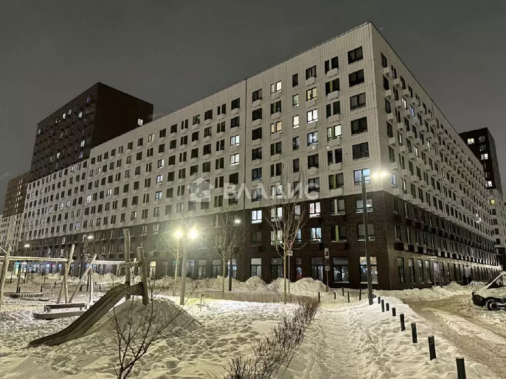 Продается 3-комнатная квартира - Фото 2
