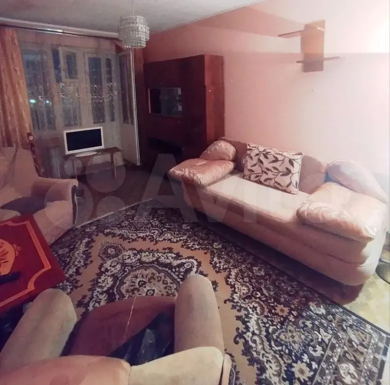 1-к. квартира, 35 м, 9/9 эт. - Фото 0