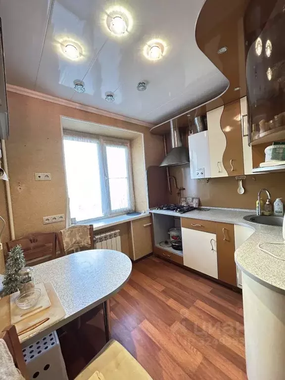 3-к кв. Ростовская область, Новочеркасск ул. Ларина, 24 (58.2 м) - Фото 1