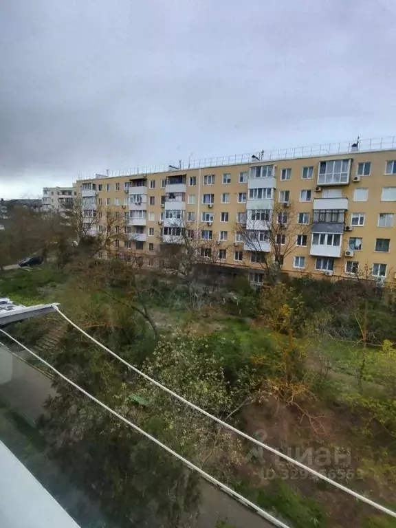 1-к кв. Крым, Керчь ул. Олега Кошевого, 19 (30.0 м) - Фото 2