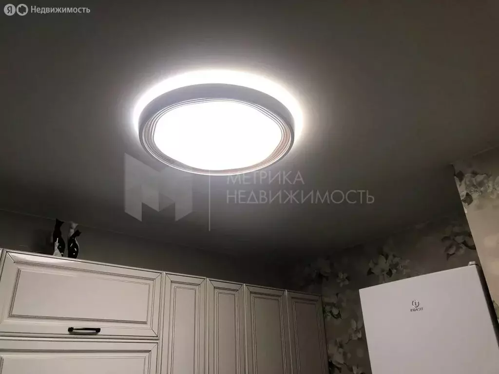 4-комнатная квартира: Тюмень, улица Николая Чаплина, 123 (97 м) - Фото 2