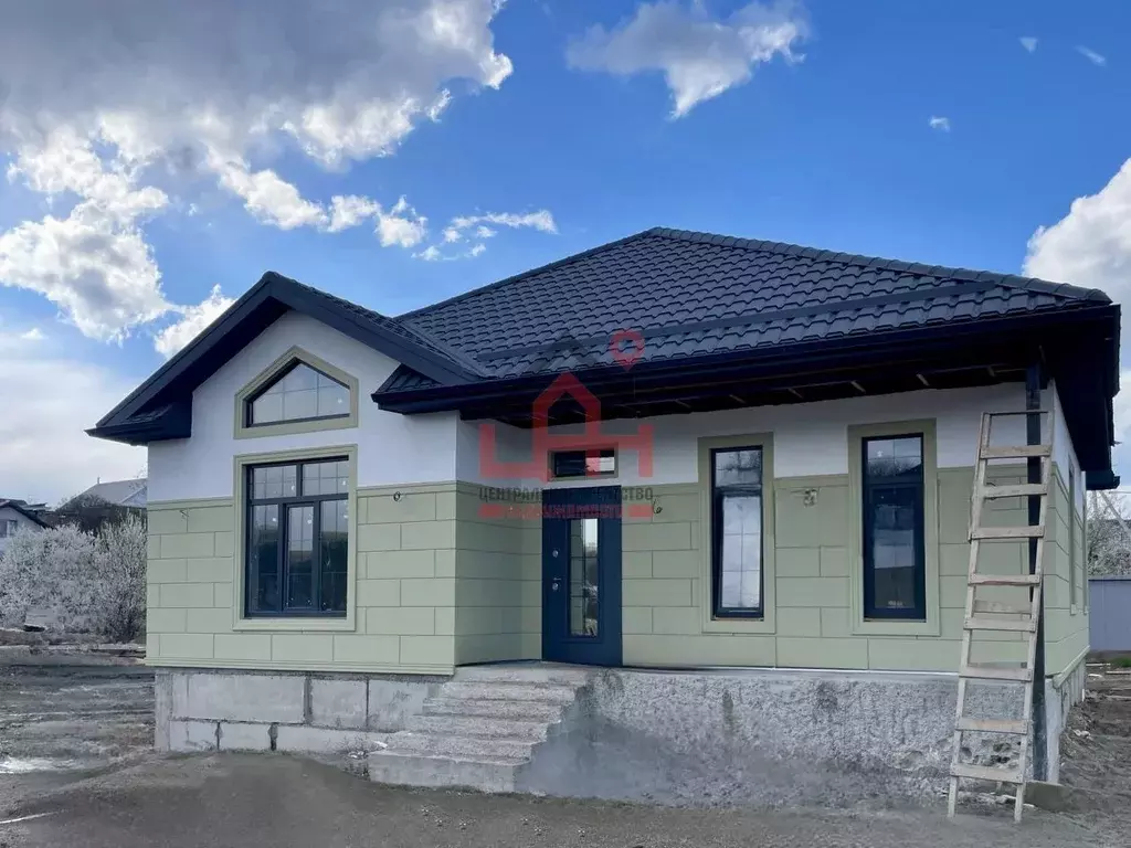 Дом в Ставропольский край, Ессентуки Сиреневая ул. (106 м) - Фото 0