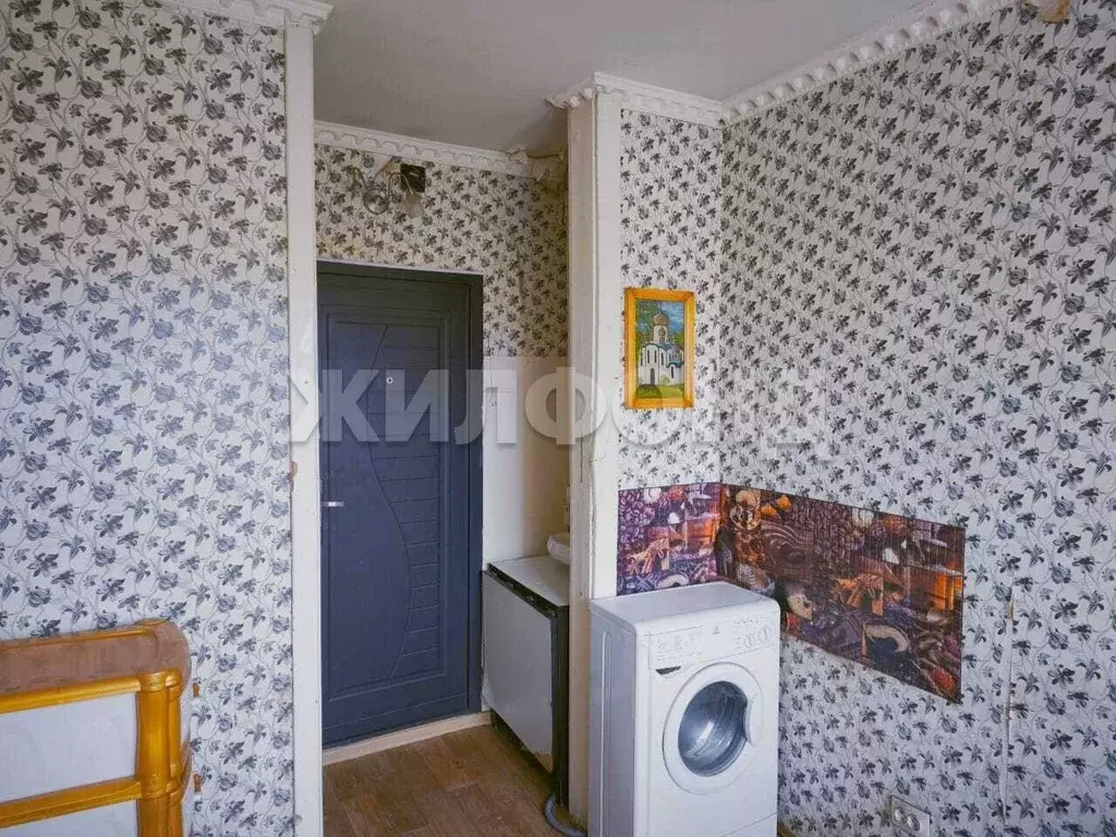 Комната Новосибирская область, Новосибирск ул. Пархоменко, 14А (8.8 м) - Фото 1