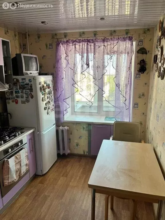 2-комнатная квартира: Череповец, Первомайская улица, 15 (48 м) - Фото 0