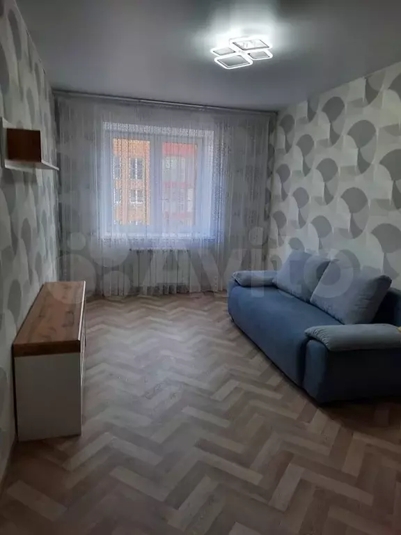 1-к. квартира, 40 м, 9/10 эт. - Фото 0