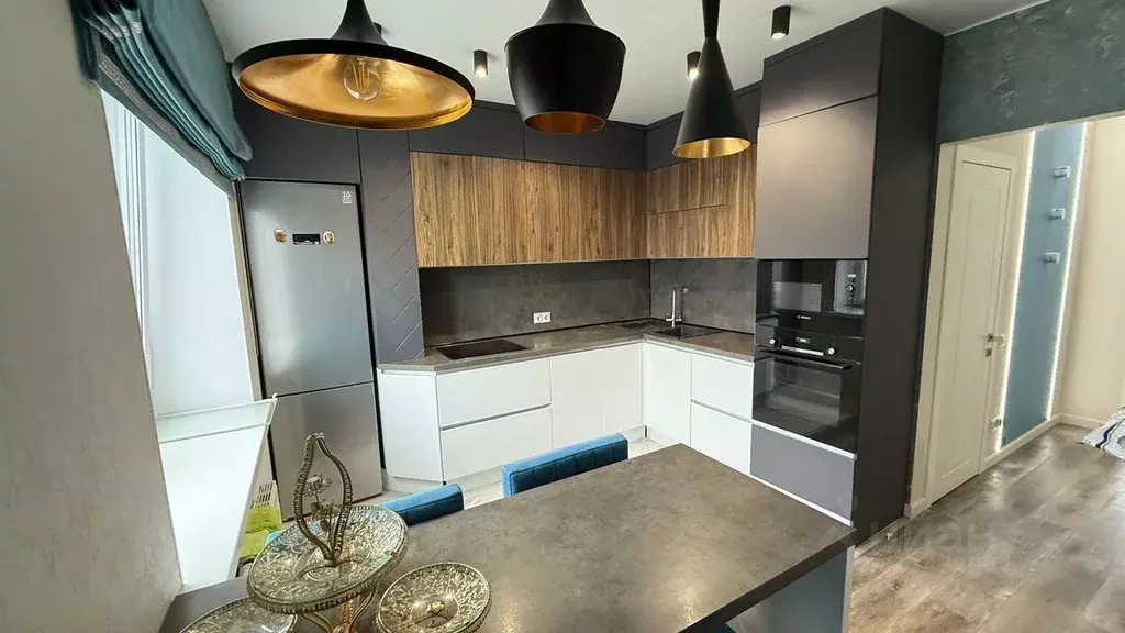 2-к кв. Тюменская область, Тюмень Холодильная ул., 21 (69.0 м) - Фото 1