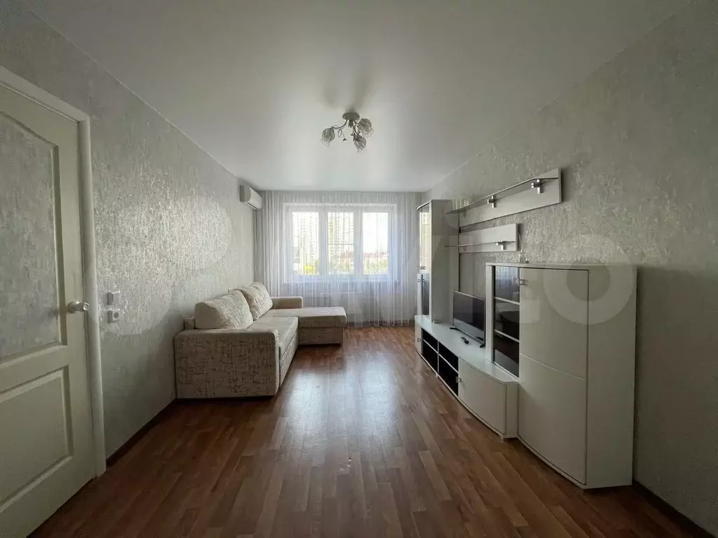 2-к. квартира, 54,5 м, 3/16 эт. - Фото 0