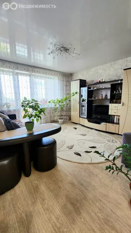 3-комнатная квартира: Каменск-Уральский, 4-я Рабочая улица, 5 (59.3 м) - Фото 0
