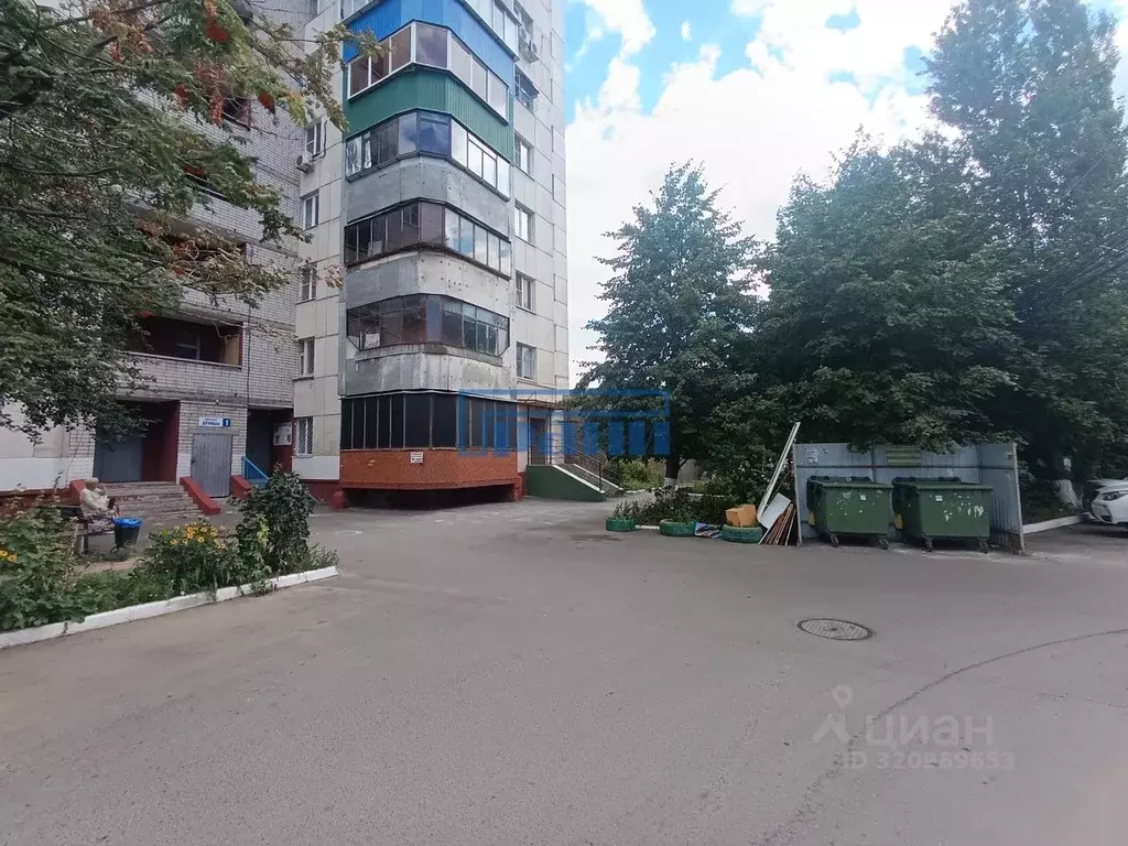 Помещение свободного назначения в Курская область, Курск просп. ... - Фото 2