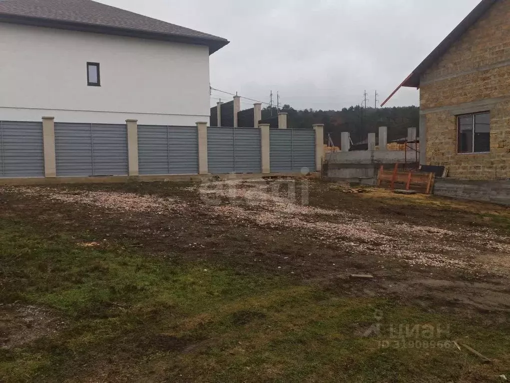 Участок в Крым, Симферополь ул. Иркутская, 41 (5.9 сот.) - Фото 1