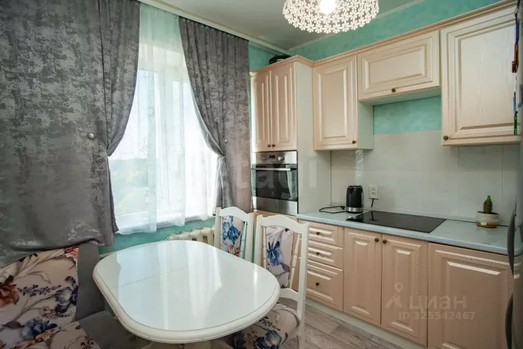 2-к кв. Ульяновская область, Ульяновск Ульяновский просп., 13 (57.0 м) - Фото 1