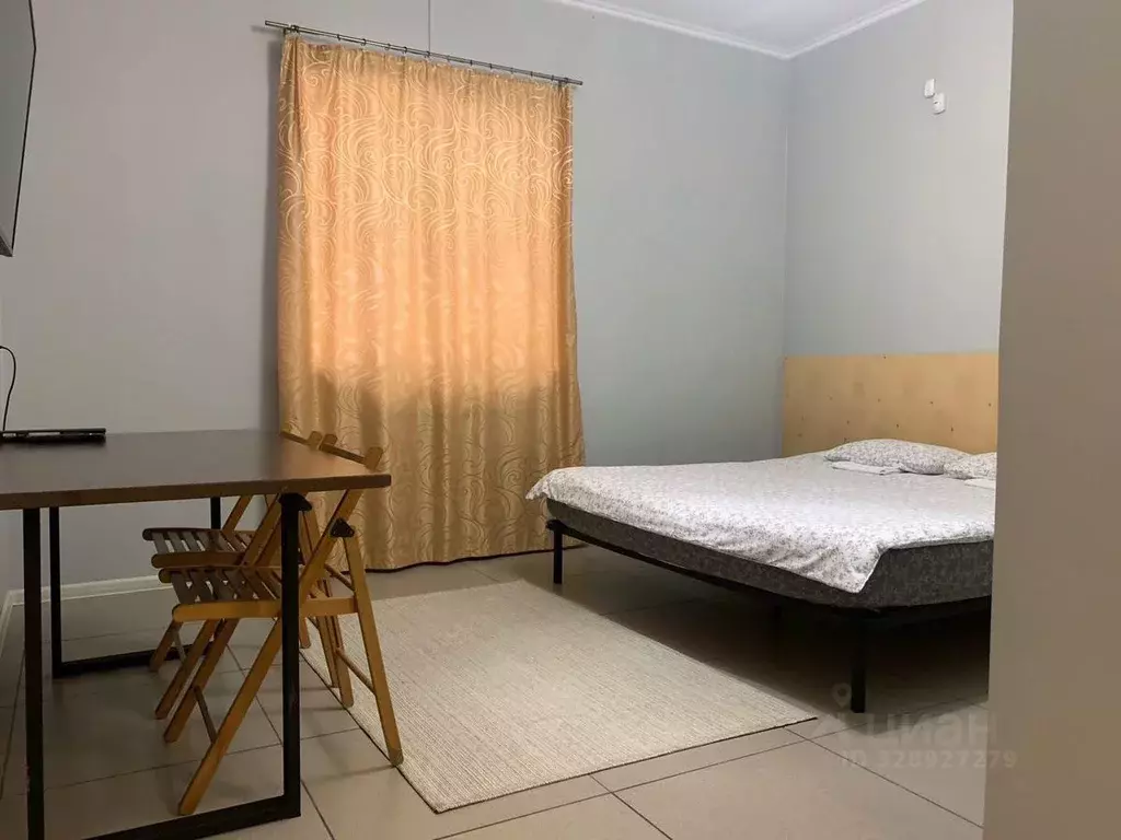 Комната Красноярский край, Красноярск ул. Ады Лебедевой, 107А (30.0 м) - Фото 1