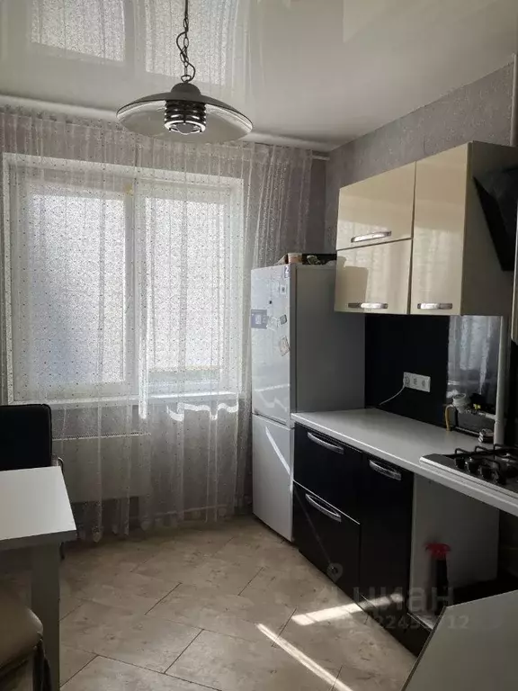 2-к кв. Волгоградская область, Волгоград Нарвская ул., 4 (52.0 м) - Фото 1