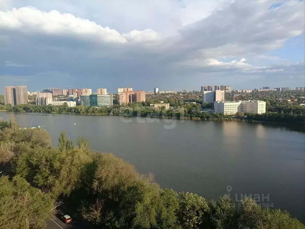 3-к кв. Ростовская область, Ростов-на-Дону Северный мкр, ул. ... - Фото 0