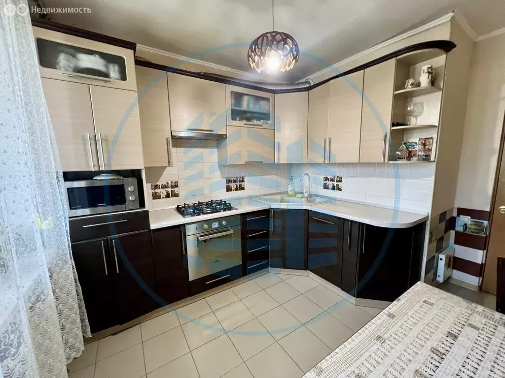 3-комнатная квартира: Ессентуки, Пятигорская улица, 121к1 (73.7 м) - Фото 0