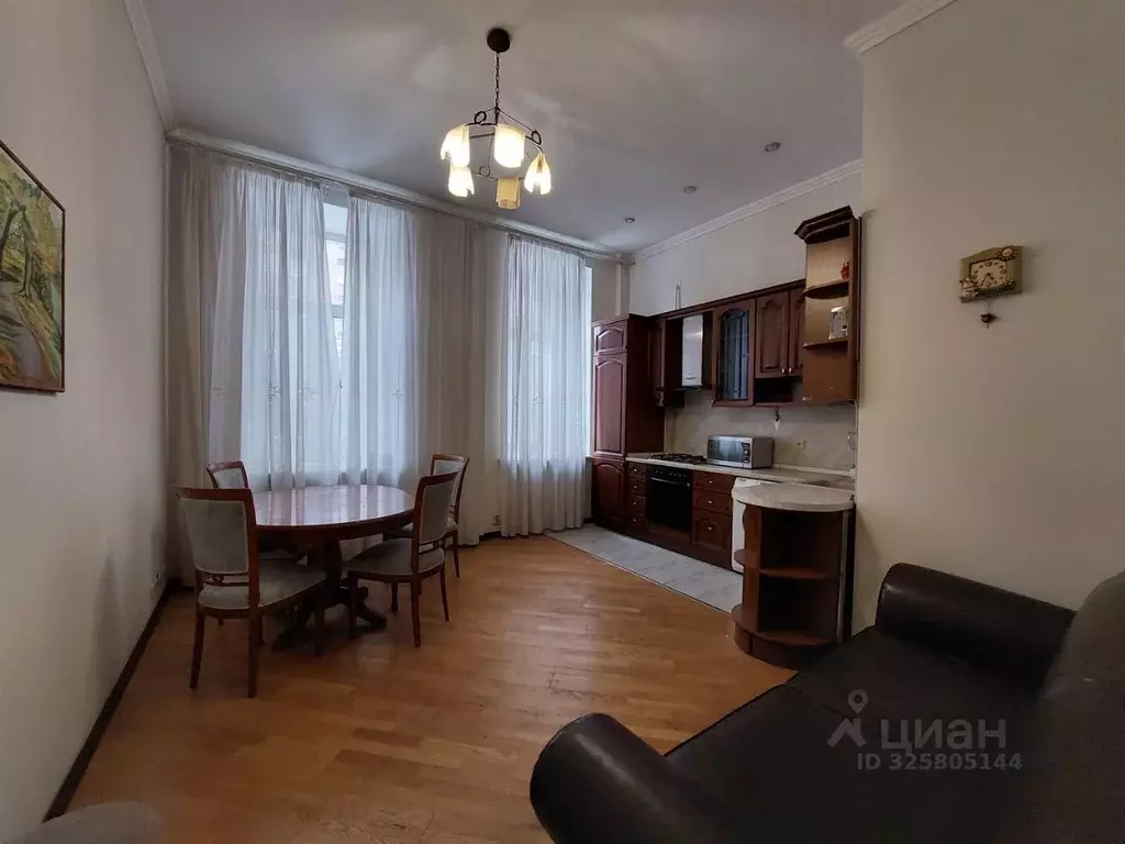 3-к кв. Москва ул. Плющиха, 26/2 (70.0 м) - Фото 1