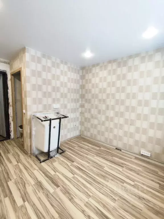 Комната Коми, Сыктывкар ул. Старовского, 17 (13.0 м) - Фото 1