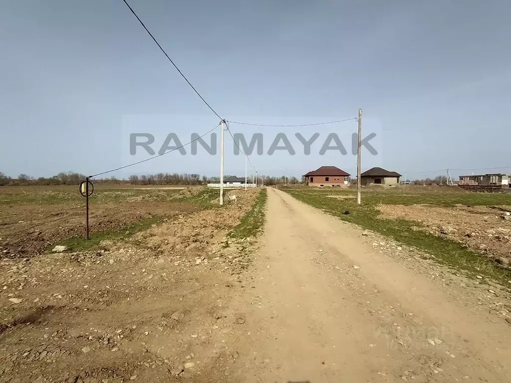 Участок в Адыгея, Майкоп городской округ, Ханская ст-ца ул. Атаманская ... - Фото 0