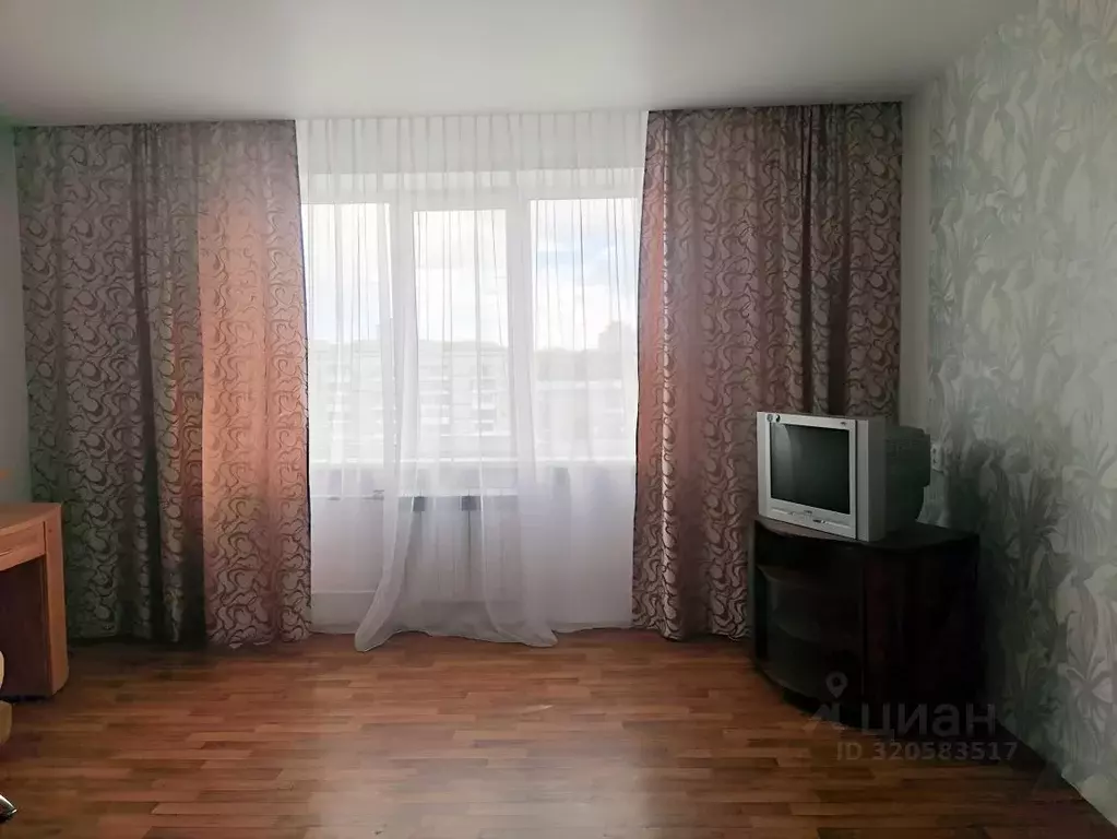 1-к кв. Кемеровская область, Новокузнецк просп. Авиаторов, 49 (39.9 м) - Фото 1