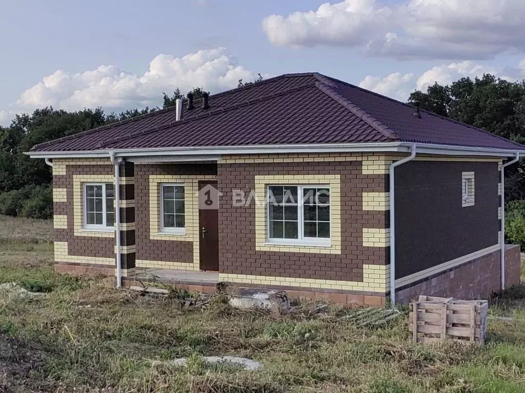Дом в Белгородская область, Белгородский район, Дубовское с/пос, с. ... - Фото 1