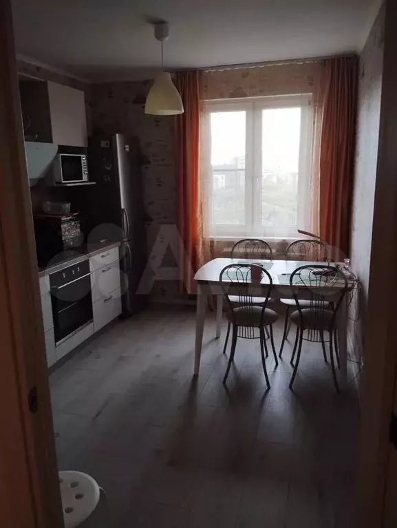 1-к. квартира, 40 м, 7/10 эт. - Фото 1