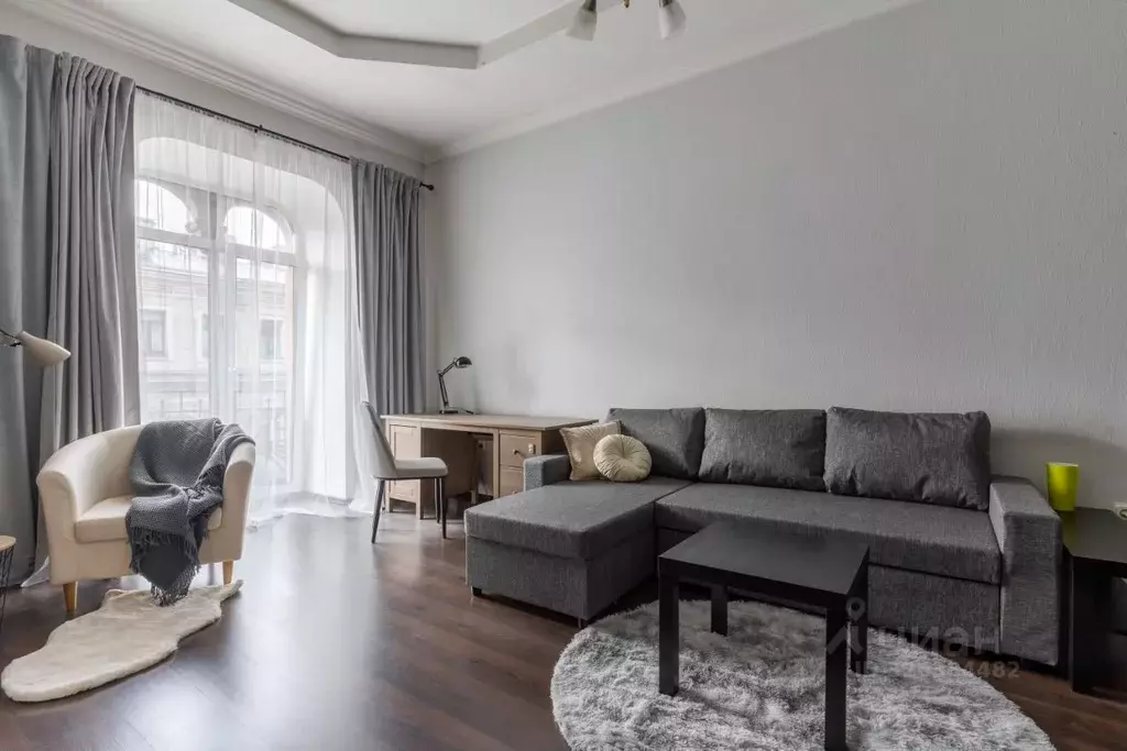 2-к кв. Санкт-Петербург Каменноостровский просп., 45 (73.0 м) - Фото 2