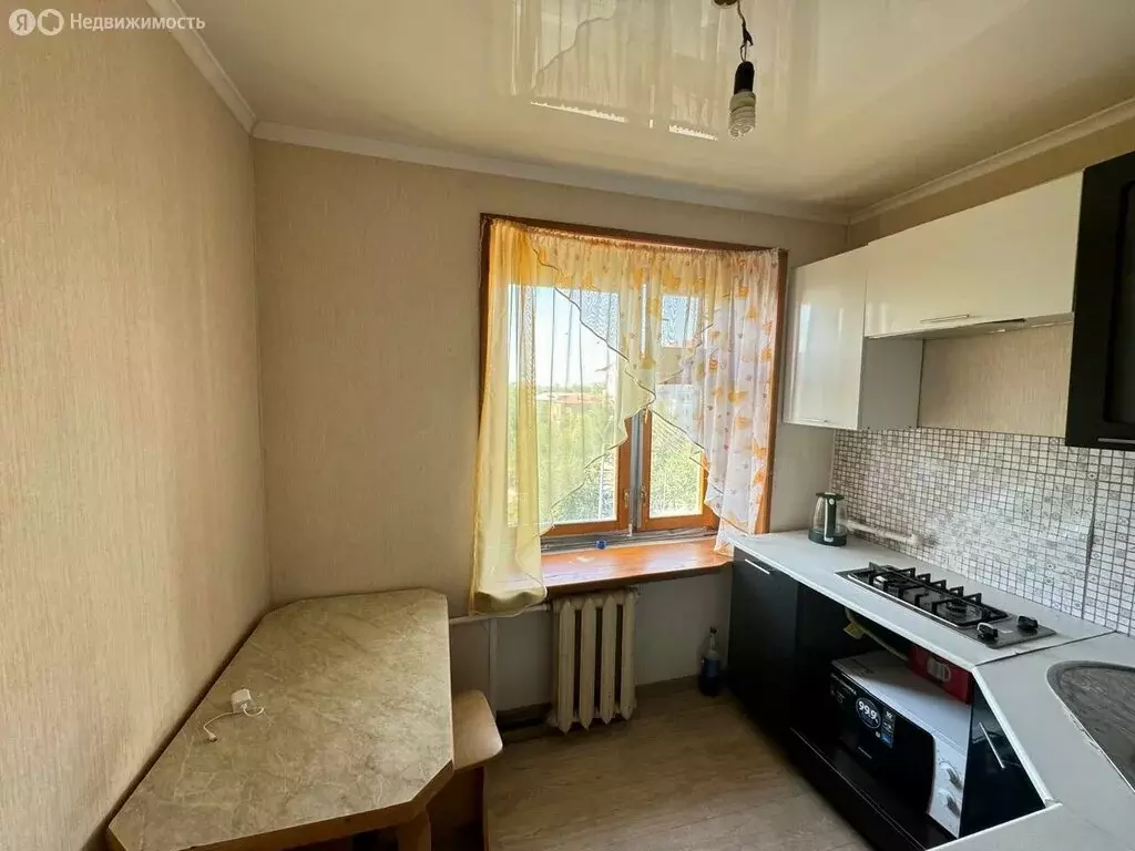 2-комнатная квартира: Астрахань, улица Адмирала Нахимова, 127 (43.9 м) - Фото 2