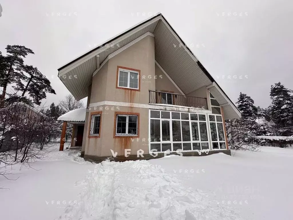 Дом в Московская область, Химки городской округ, д. 5-е Горки 5 (300 ... - Фото 1