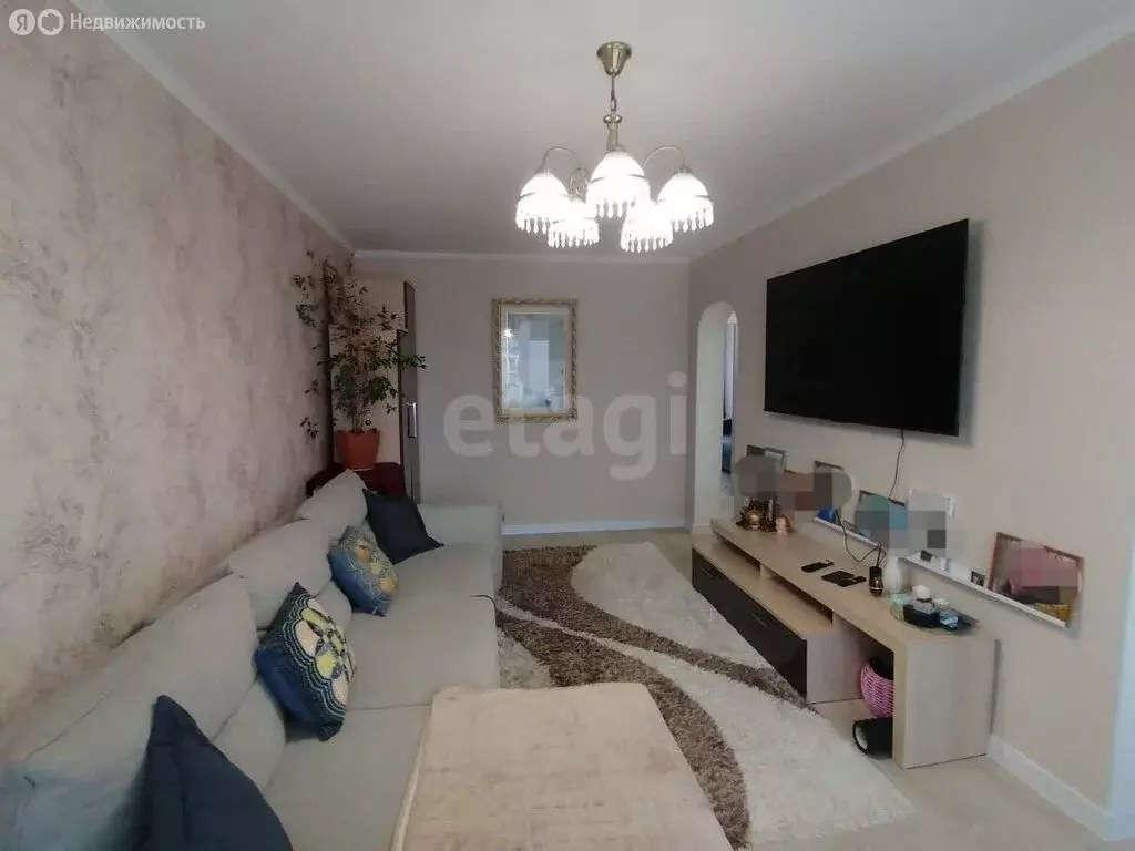 3-комнатная квартира: Ачинск, 3-й Привокзальный микрорайон, 30 (63.1 ... - Фото 2