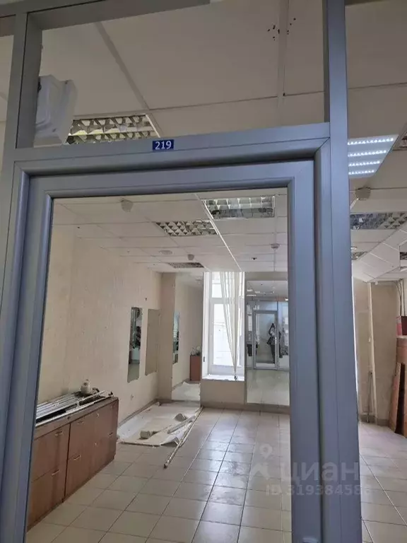 Офис в Тверская область, Тверь Трехсвятская ул., 6 (27 м) - Фото 1