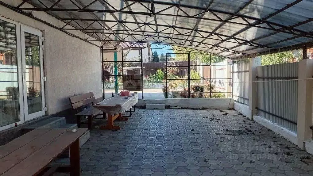 Дом в Краснодарский край, Новороссийск городской округ, Раевская ст-ца ... - Фото 1