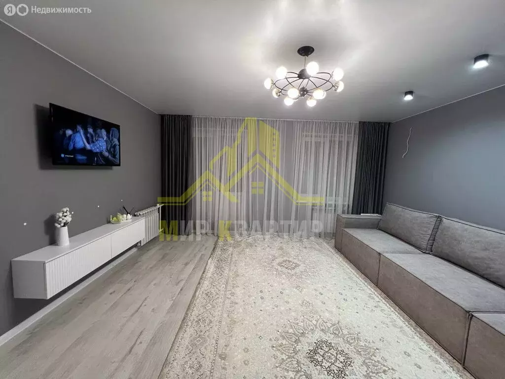 3-комнатная квартира: Орск, посёлок Степной, улица Петровского, 12В ... - Фото 1