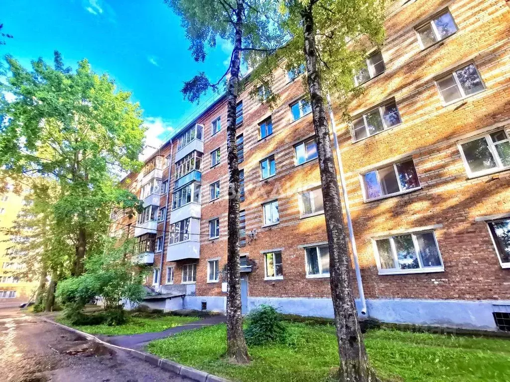 2-к кв. Смоленская область, Смоленск ул. Нахимова, 1а (42.3 м) - Фото 0