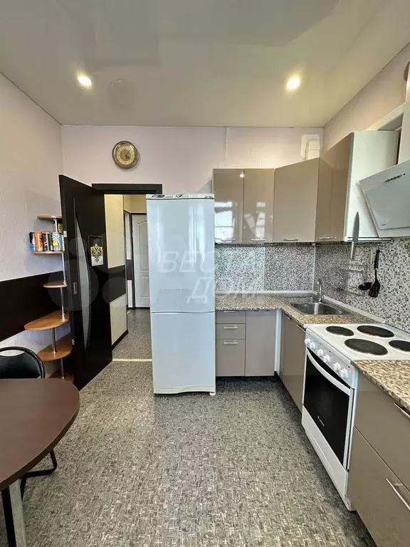 1-к. квартира, 38 м, 6/9 эт. - Фото 1