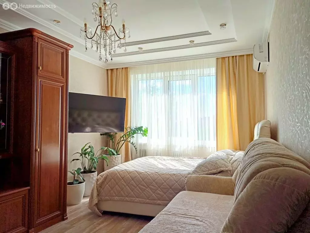 3-комнатная квартира: Курск, проспект Дружбы, 4 (61 м) - Фото 0