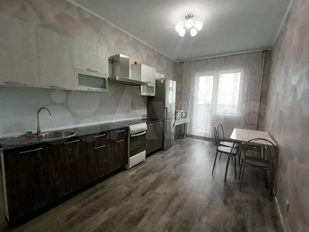 2-к. квартира, 71 м, 8/16 эт. - Фото 0